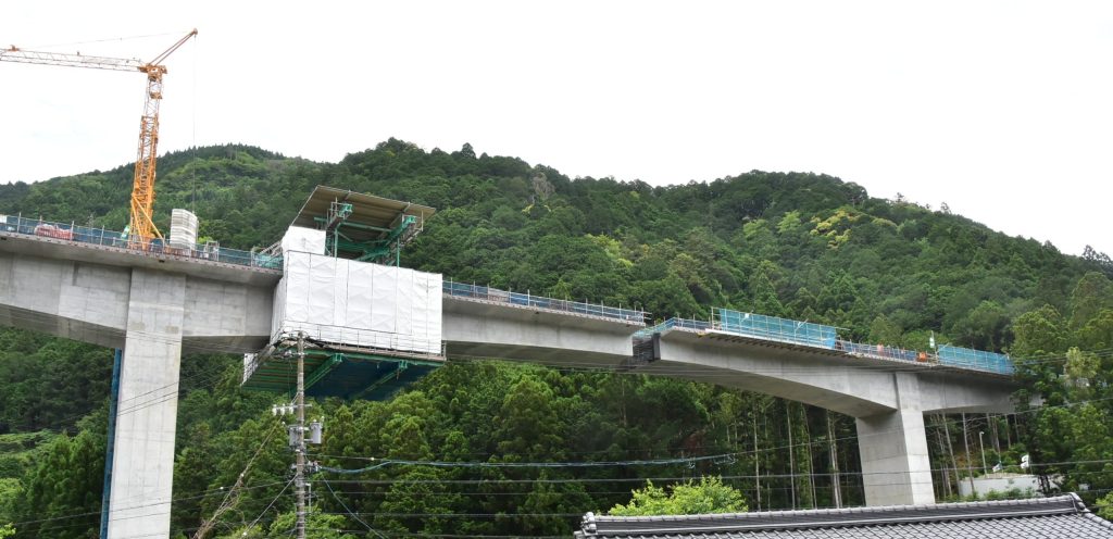 【速報】三遠南信道 青崩峠トンネルが貫通